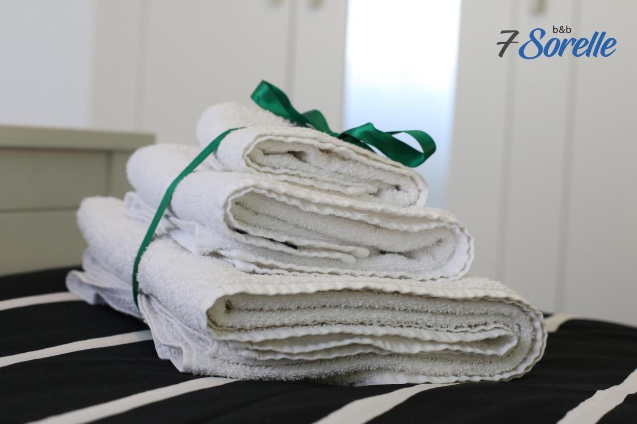 "7 Sorelle B&B" Camere In Pieno Centro Citta Con Bagno Privato, Free High Speed Wi-Fi, Netflix Cosenza Exterior foto