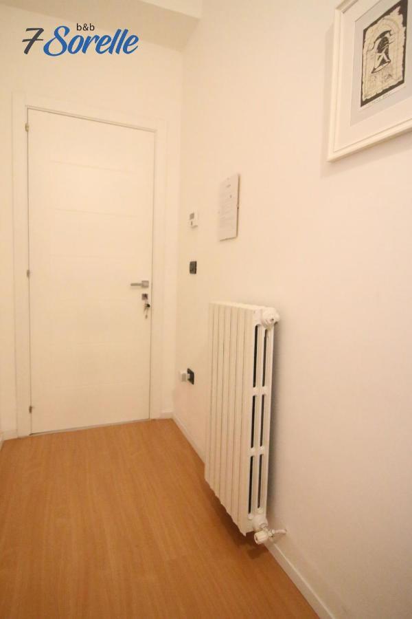 "7 Sorelle B&B" Camere In Pieno Centro Citta Con Bagno Privato, Free High Speed Wi-Fi, Netflix Cosenza Exterior foto