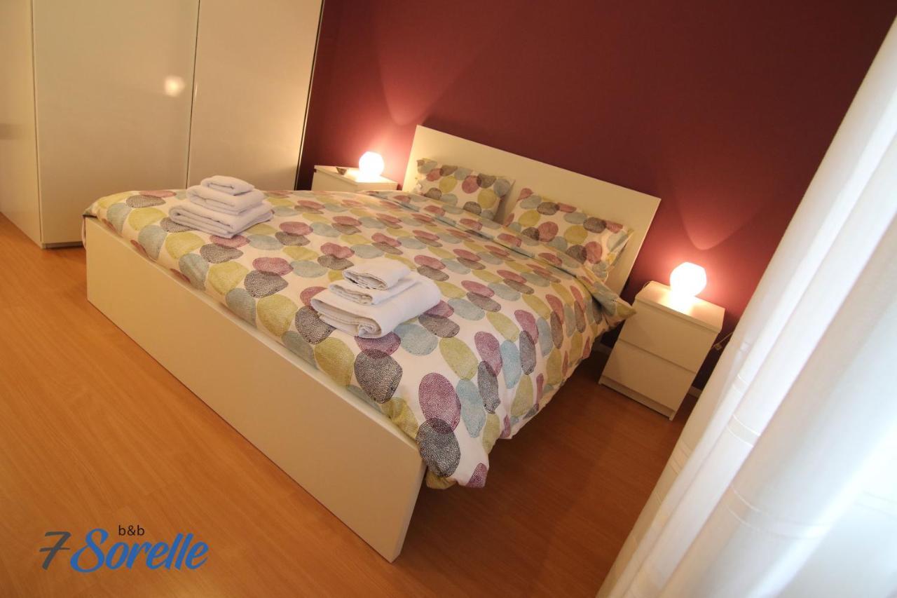 "7 Sorelle B&B" Camere In Pieno Centro Citta Con Bagno Privato, Free High Speed Wi-Fi, Netflix Cosenza Exterior foto