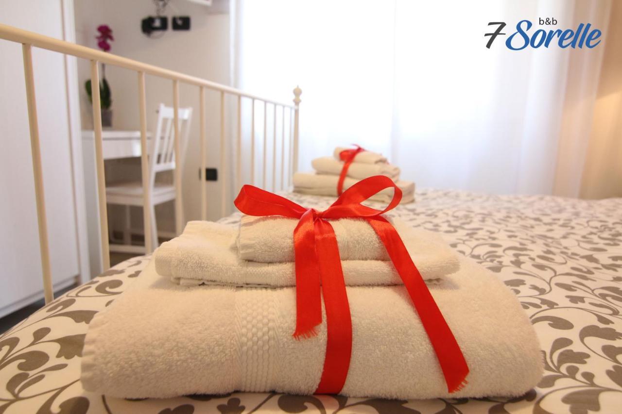 "7 Sorelle B&B" Camere In Pieno Centro Citta Con Bagno Privato, Free High Speed Wi-Fi, Netflix Cosenza Exterior foto