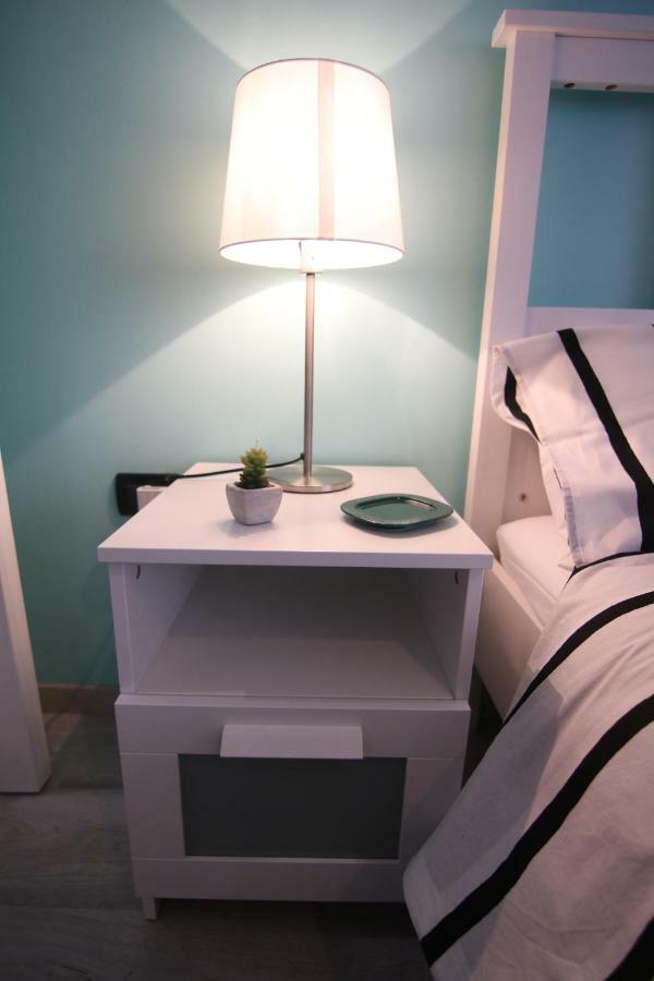"7 Sorelle B&B" Camere In Pieno Centro Citta Con Bagno Privato, Free High Speed Wi-Fi, Netflix Cosenza Exterior foto