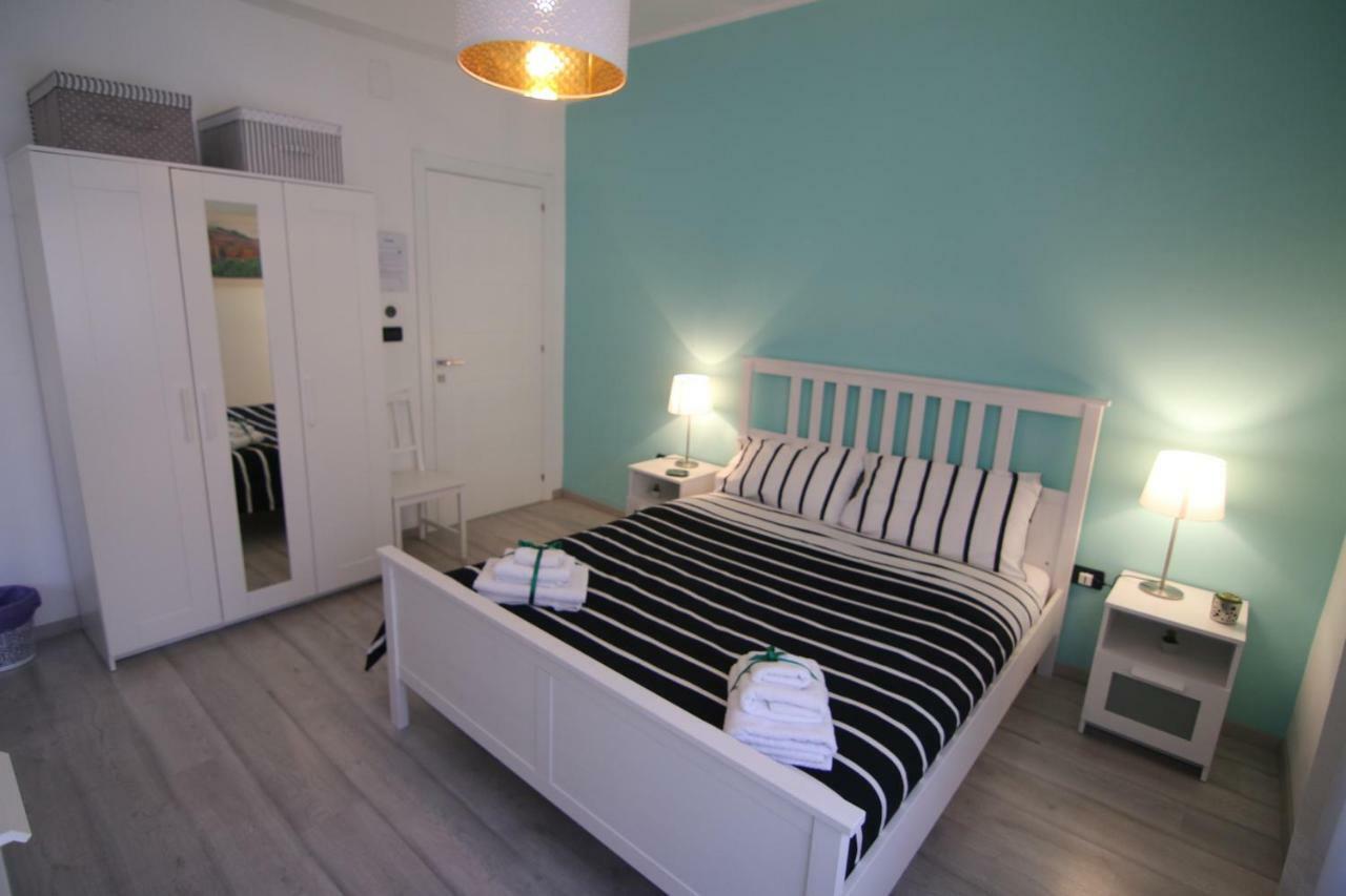 "7 Sorelle B&B" Camere In Pieno Centro Citta Con Bagno Privato, Free High Speed Wi-Fi, Netflix Cosenza Exterior foto