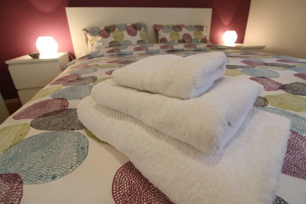 "7 Sorelle B&B" Camere In Pieno Centro Citta Con Bagno Privato, Free High Speed Wi-Fi, Netflix Cosenza Exterior foto